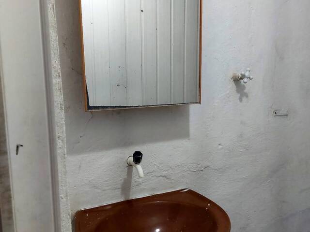 #100 - Ponto Comercial para Locação em Limoeiro do Norte - CE